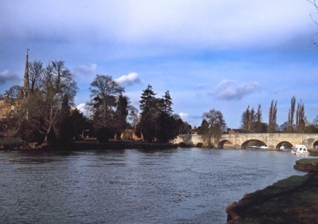 D&E Homestay Wallingford Buitenkant foto